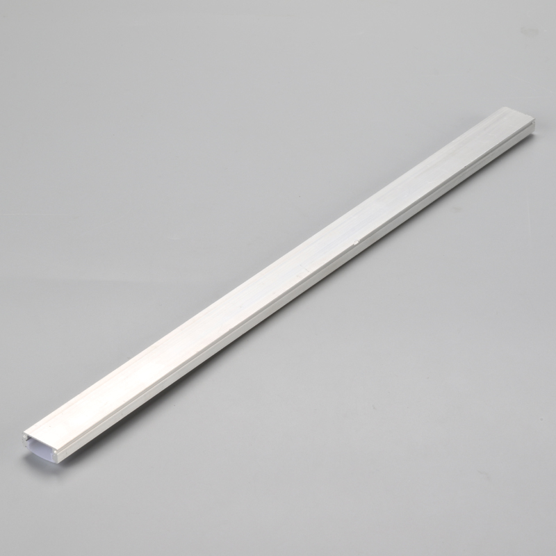 Silver 2m lång LED-remslampa i aluminium